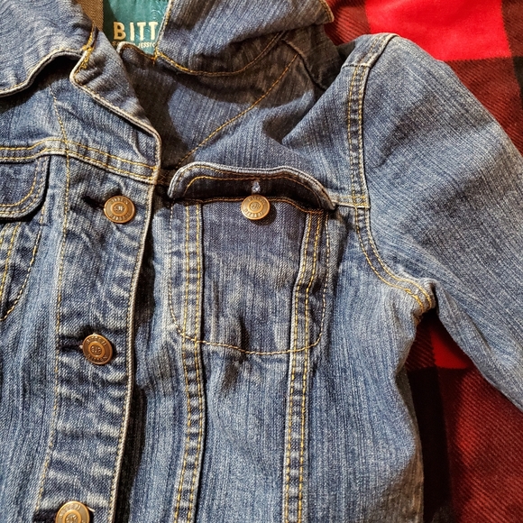 Denim jacket - Picture 6 of 6